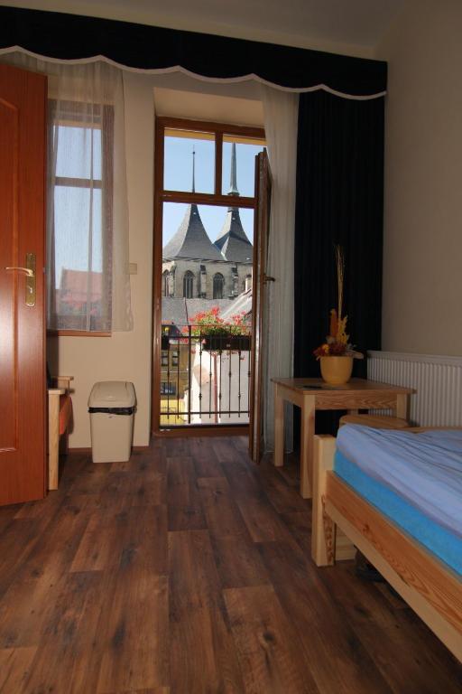 Hotel U Radnice Louny Room photo